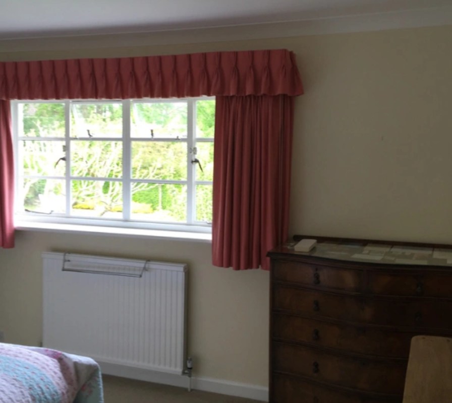 a bedroom in a property in southampton